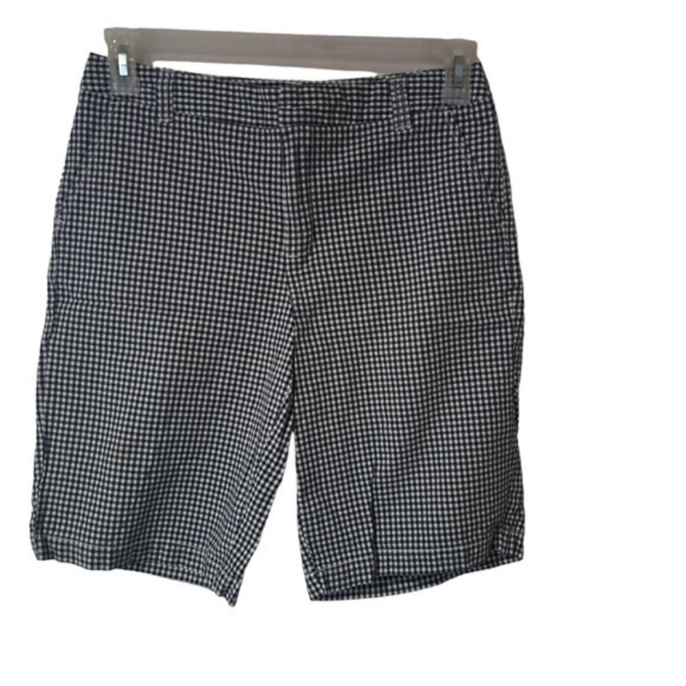 Merona Women's Mid-rise Flat Front Bermuda Fit 1 Shorts Black Plaid Size 6